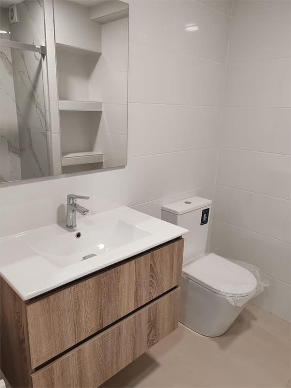 Instalación de suelo radiante en reforma de vivienda en Ponteareas